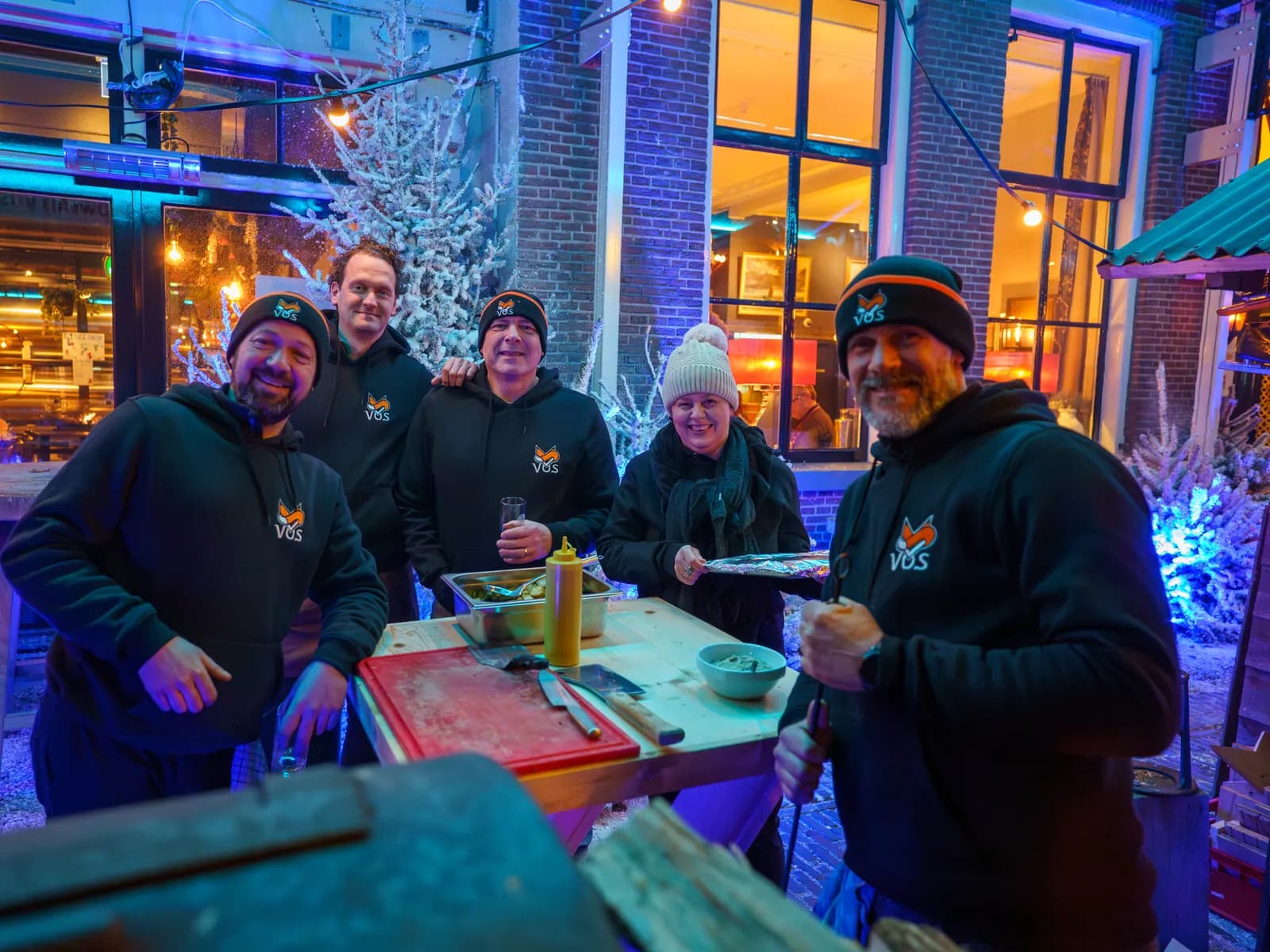 Collega's samen buiten tijdens een teamuitje bij De Haas